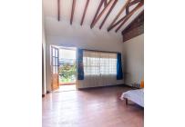 Casas, Venta, Miraflores - $910.000.000