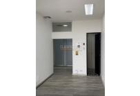 Oficinas y Consultorios, Alquiler, Centro Ccial. Unicentro - $3.300.000