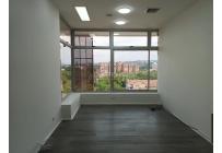 Oficinas y Consultorios, Alquiler, Multicentro - $3.300.000