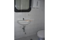Oficinas y Consultorios, Alquiler, San Vicente - $2.600.000