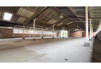 Locales y Bodegas, Alquiler, Acopi - $7.700.000