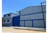 Locales y Bodegas, Venta, Candelaria - $2.500.000.000