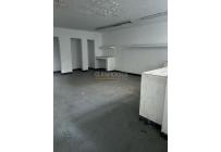 Locales y Bodegas, Alquiler, Versalles - $9.000.000