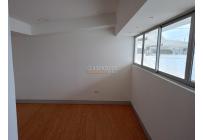 Locales y Bodegas, Alquiler, Centro Ccial. Unicentro - $8.000.000