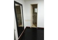 Locales y Bodegas, Venta, Granada - $80.000.000