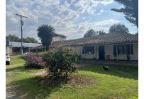 Fincas y Casas Campestres, Venta, Buga - $2.320.000.000