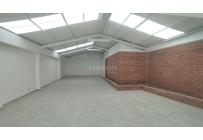 Locales y Bodegas, Venta, Santa Mónica Residencial - $1.700.000.000