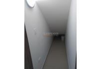 Locales y Bodegas, Alquiler, Capri - $4.500.000