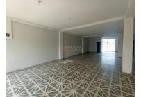 Locales y Bodegas, Alquiler, Prados de Oriente - $1.800.000