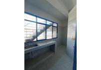 Locales y Bodegas, Alquiler, Prados de Oriente - $1.800.000