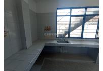 Locales y Bodegas, Alquiler, Prados de Oriente - $1.800.000