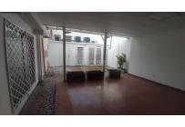 Casas, Alquiler, Tequendama - $12.000.000