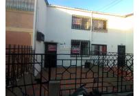 Casas, Alquiler, Villa del Lago - $700.000