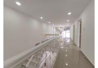 Oficinas y Consultorios, Alquiler, Santa Mónica Residencial - $4.300.000