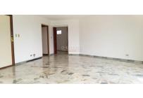 Apartamentos, Venta, Versalles - $385.000.000