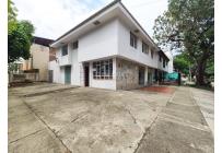 Locales y Bodegas, Alquiler, La Flora - $1.900.000