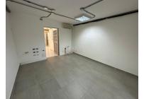 Locales y Bodegas, Alquiler, Versalles - $3.000.000