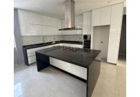 Casas, Venta, Ciudad Country - $2.400.000.000