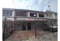 Oficinas y Consultorios, Alquiler, San Vicente - $2.200.000