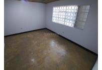 Oficinas y Consultorios, Alquiler, San Vicente - $2.200.000