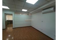 Oficinas y Consultorios, Alquiler, Versalles - $1.800.000