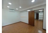 Oficinas y Consultorios, Alquiler, Versalles - $1.800.000