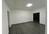 Locales y Bodegas, Alquiler, Tequendama - $4.000.000