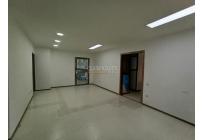 Oficinas y Consultorios, Alquiler, El Cedro - $2.000.000