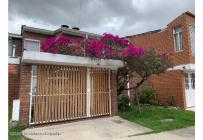 Casas, Venta, Bogotá - $750.000.000