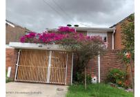Casas, Venta, Bogotá - $750.000.000