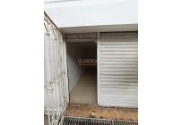 Locales y Bodegas, Alquiler, Granada - $2.500.000