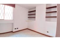 Apartamentos, Venta, La Flora - $400.000.000