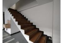 Locales y Bodegas, Alquiler, El Piloto - $3.600.000