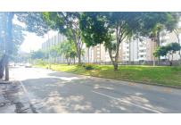 Locales y Bodegas, Alquiler, La Flora - $3.500.000