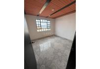 Casas, Alquiler, Bogotá - $4.000.000