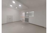 Oficinas y Consultorios, Alquiler, Santa Mónica Residencial - $4.000.000
