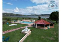 Fincas y Casas Campestres, Venta, Calima (Darién) - $2.800.000.000
