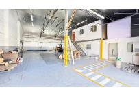 Locales y Bodegas, Alquiler, Industrial - $8.500.000
