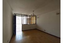 Casas, Alquiler, Versalles - $5.000.000