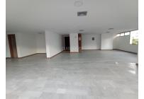 Oficinas y Consultorios, Alquiler, Versalles - $3.800.000