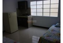 Apartaestudios, Alquiler, Granada - $800.000