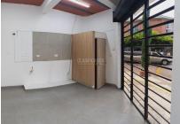 Locales y Bodegas, Alquiler, Bretaña - $700.000