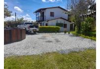 Fincas y Casas Campestres, Venta, Guatape - $380.000.000