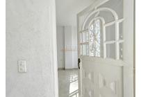 Apartamentos, Alquiler, El Troncal - $800.000