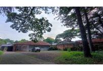 Casas, Alquiler, Seminario - $16.000.000