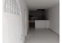 Apartamentos, Alquiler, Salomia - $950.000