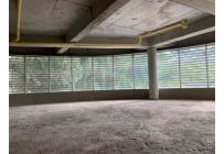 Oficinas y Consultorios, Alquiler, La Flora - $7.500.000