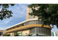 Oficinas y Consultorios, Alquiler, La Flora - $7.500.000