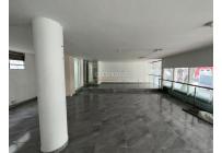 Locales y Bodegas, Alquiler, Granada - $2.600.000