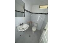 Locales y Bodegas, Alquiler, Granada - $2.600.000
